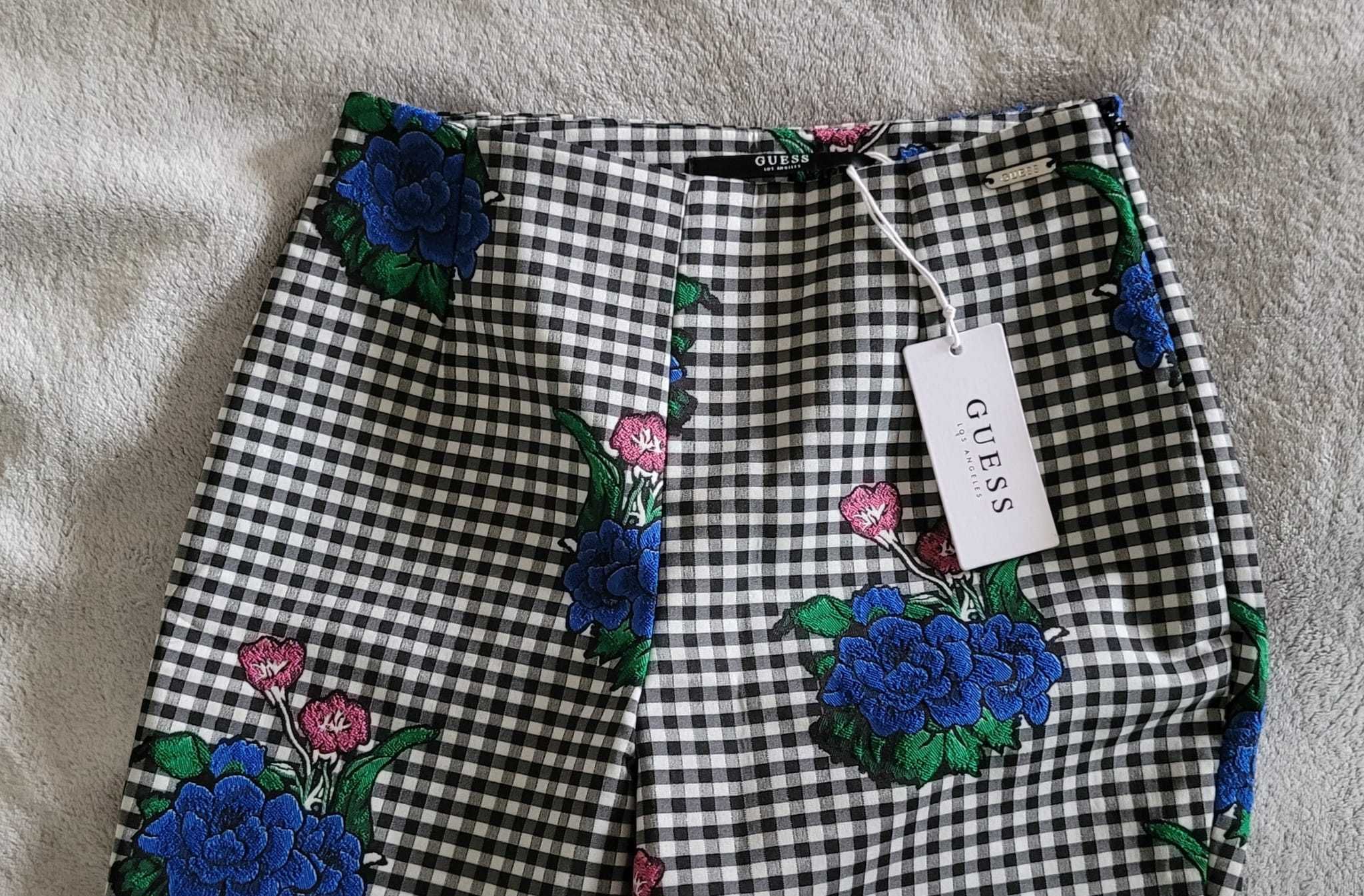 Spodnie Guess  nowe z metką S