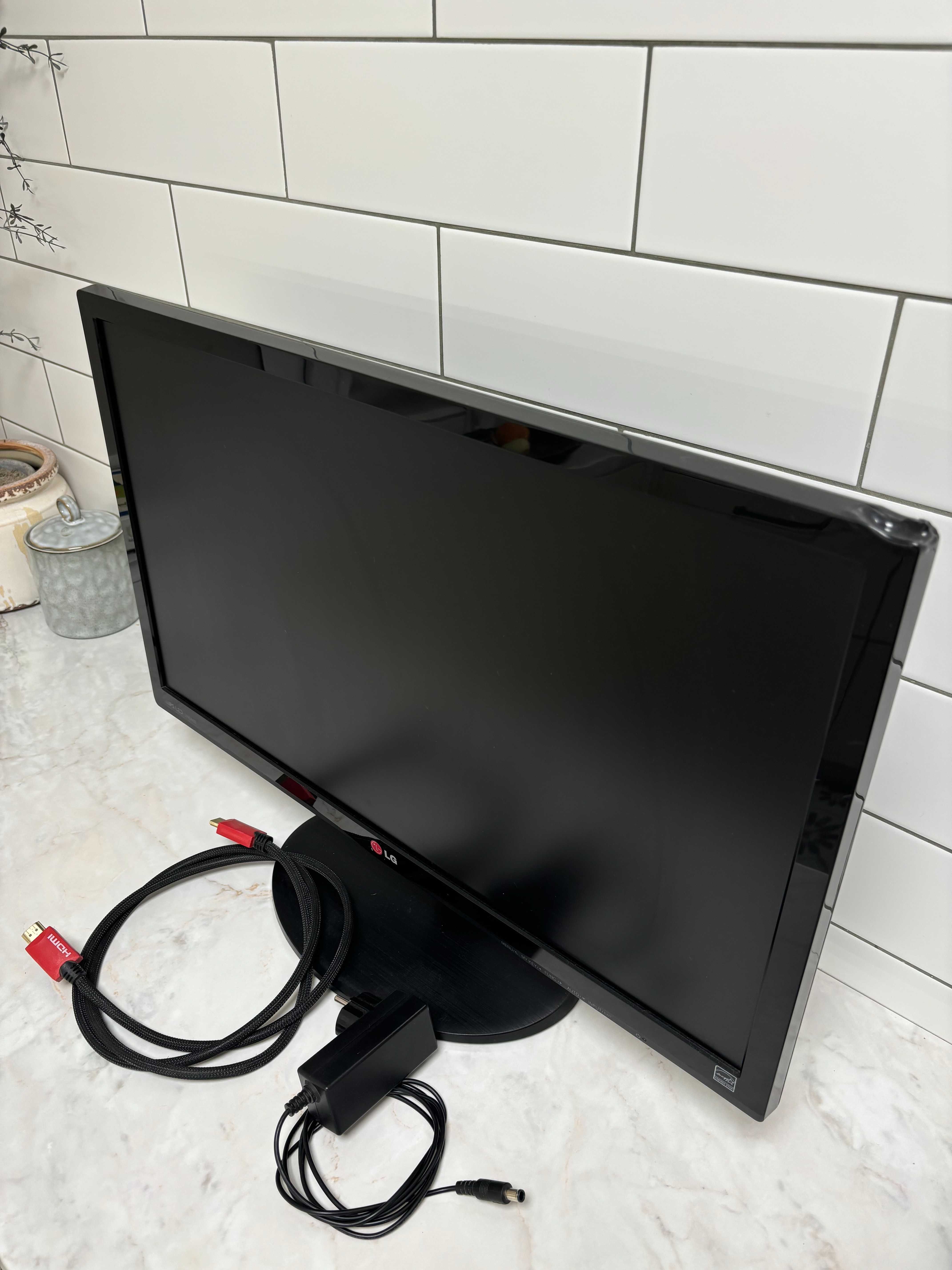 Monitor 24 cale LG Flatron 24EA53