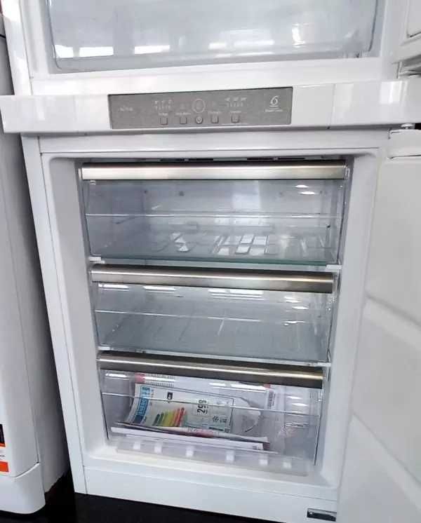 Вмонтований холодильник встройка високий 194см ~ 316л