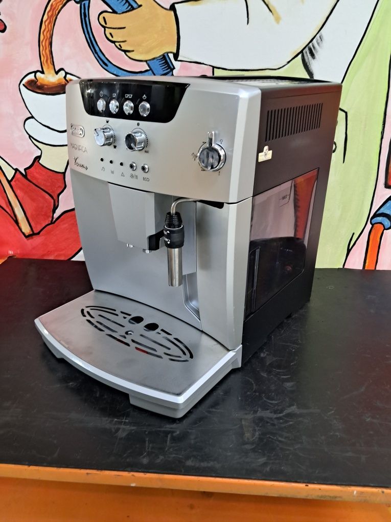 Кавоварка Delonghi Magnifica, гарантія / кофеварка / кофемашина