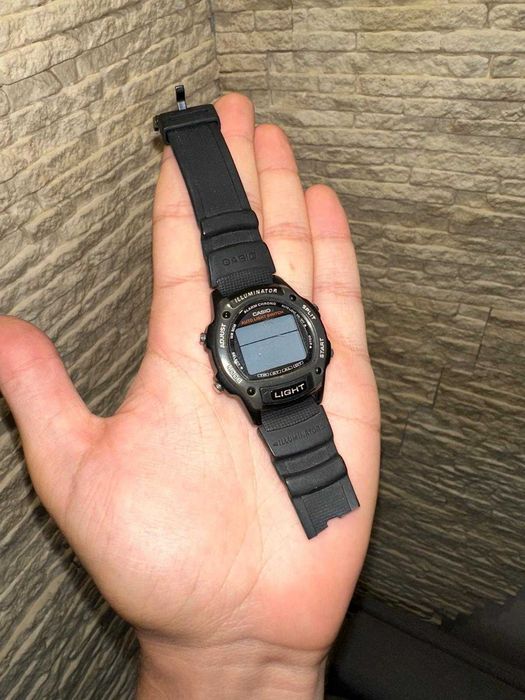 Zegarek Casio Illuminator - dla dorosłych i dla dziecka