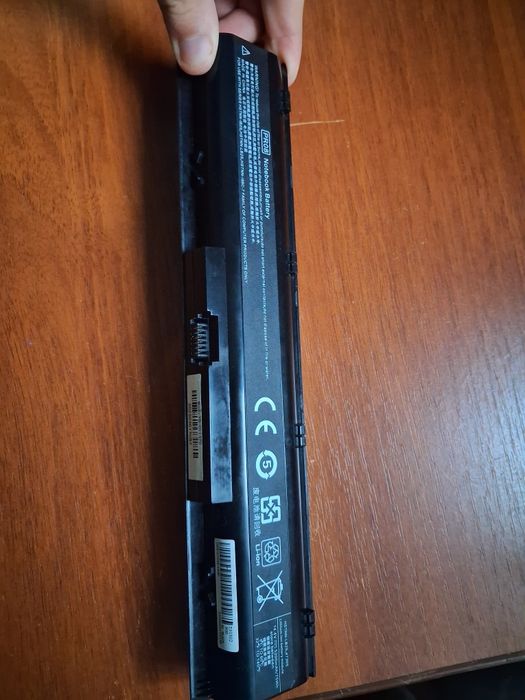 Продаю батарею на ноутбук HP
Ви сказали:

Зроби оголошення на цю батар