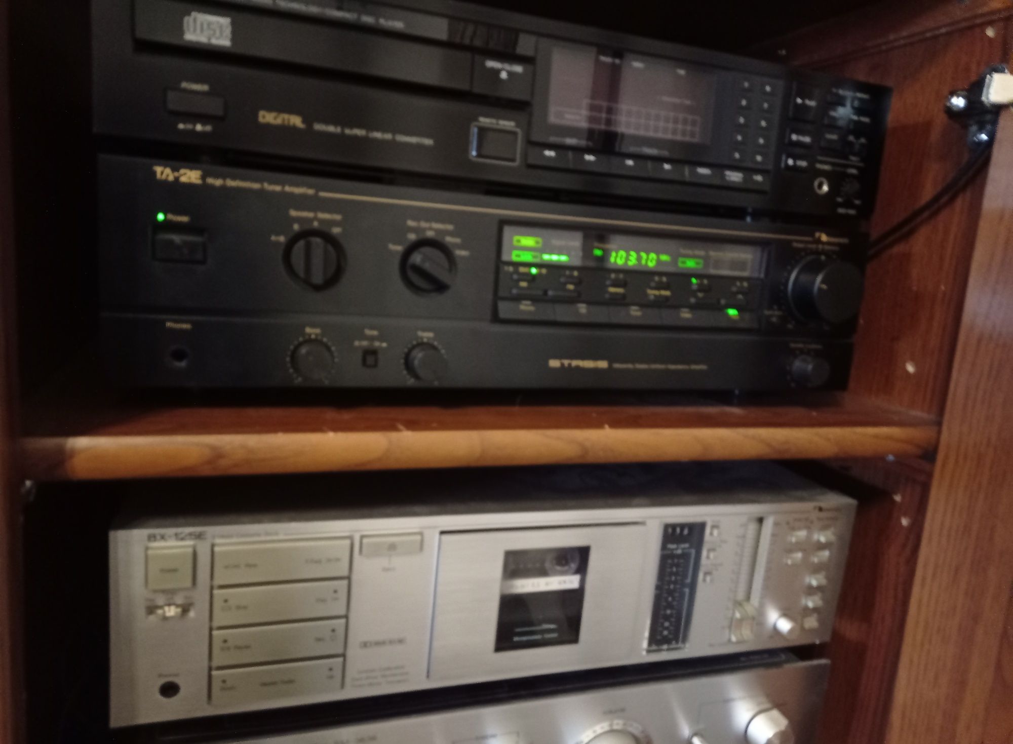 amplituner Nakamichi ta 2e