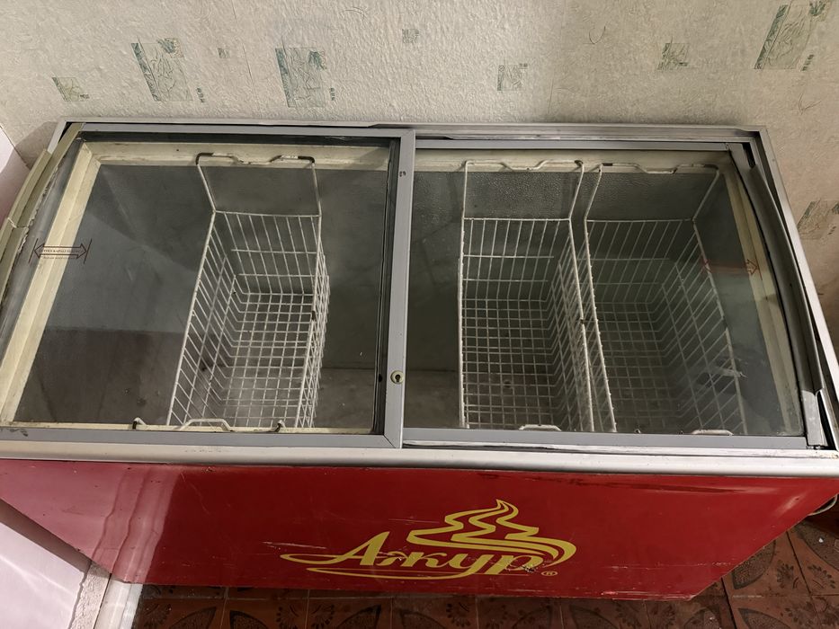 Продам морозилку, морозильный ларь, морозилка со стеклом