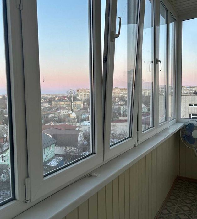 4-кімнатна квартира в центрі міста по вул. Ріхтера