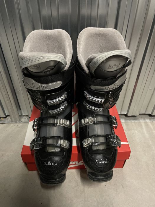 Czarne srebrne Dalbello buty narciarskie wloskie narty Super Comfort