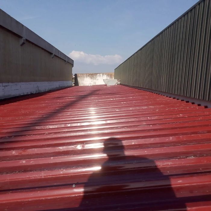 Estruturas metalicas pladur microcimentos flutuantes capoto pinturas