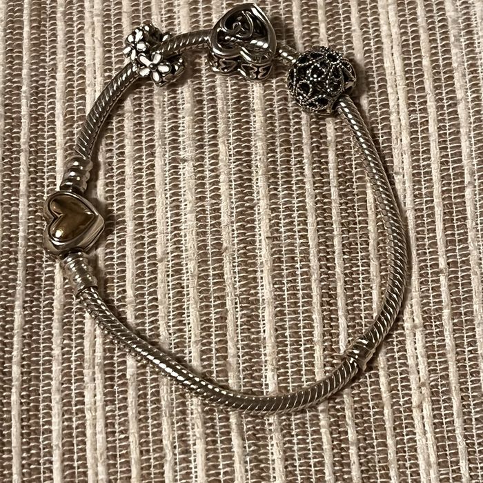 Pandora bransoletka i charmsy