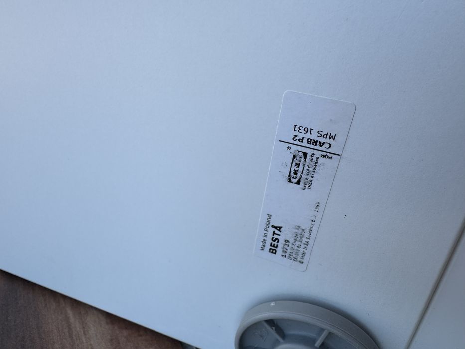 Estante Besta Ikea