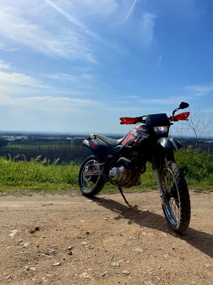 Yahama xt 600.