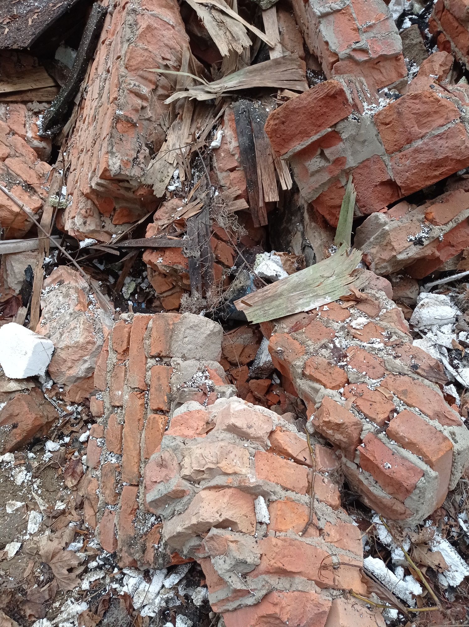 Wyburzenia budynków, wywóz gruzu itp