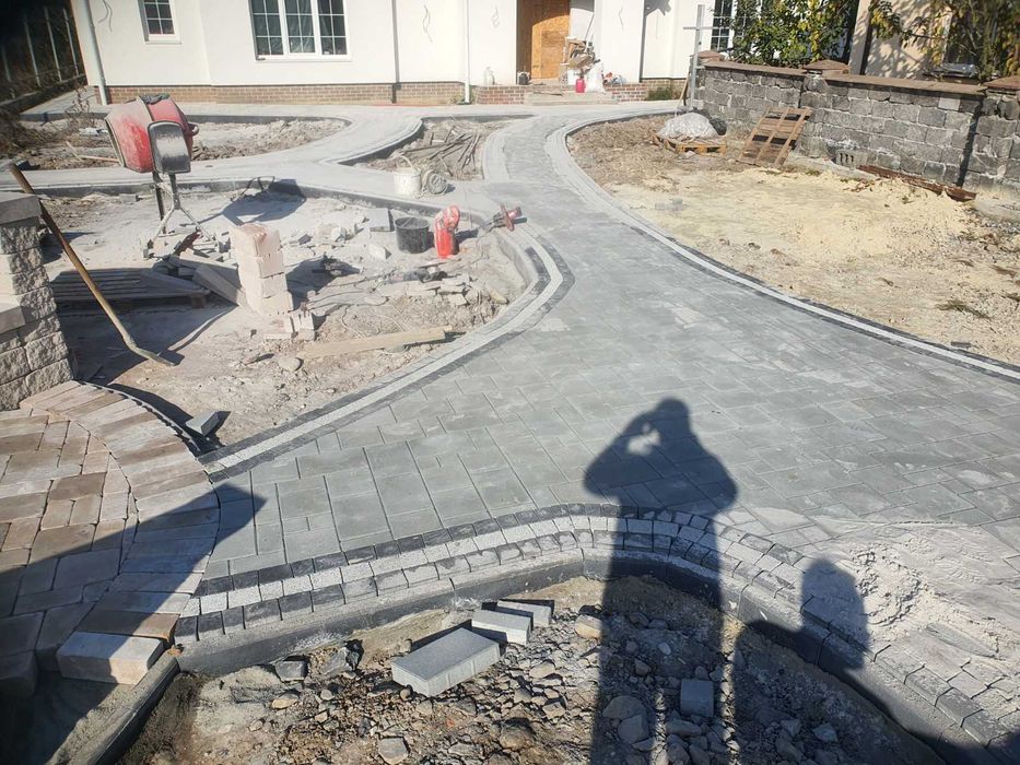 Укладання Бруківка Укладка Встановлення Бруківки