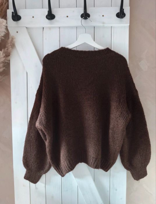 В’язаний светр (стрікпуловер) темно-коричневий, новий.