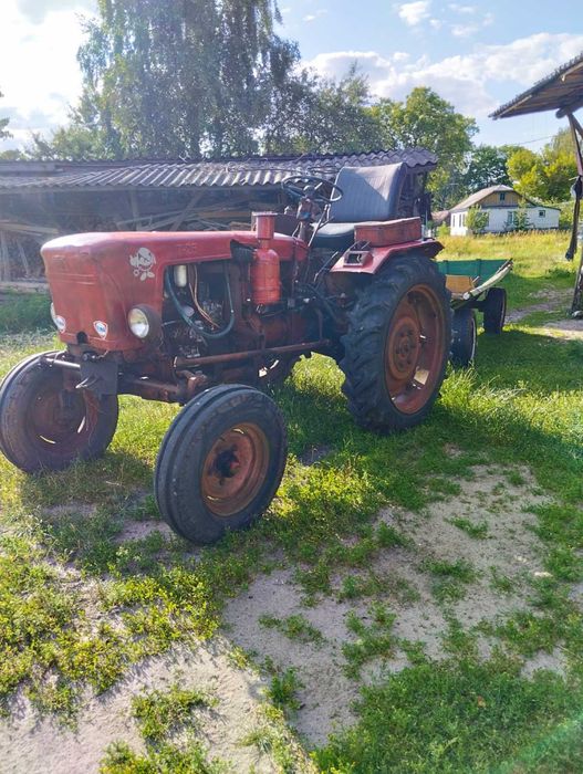 Продам трактор Т25