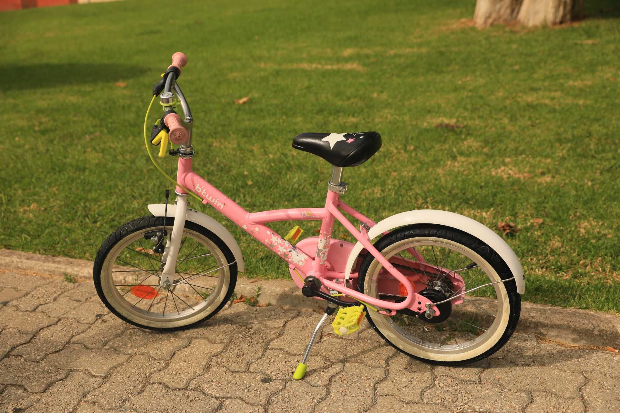 Bicicleta de menina