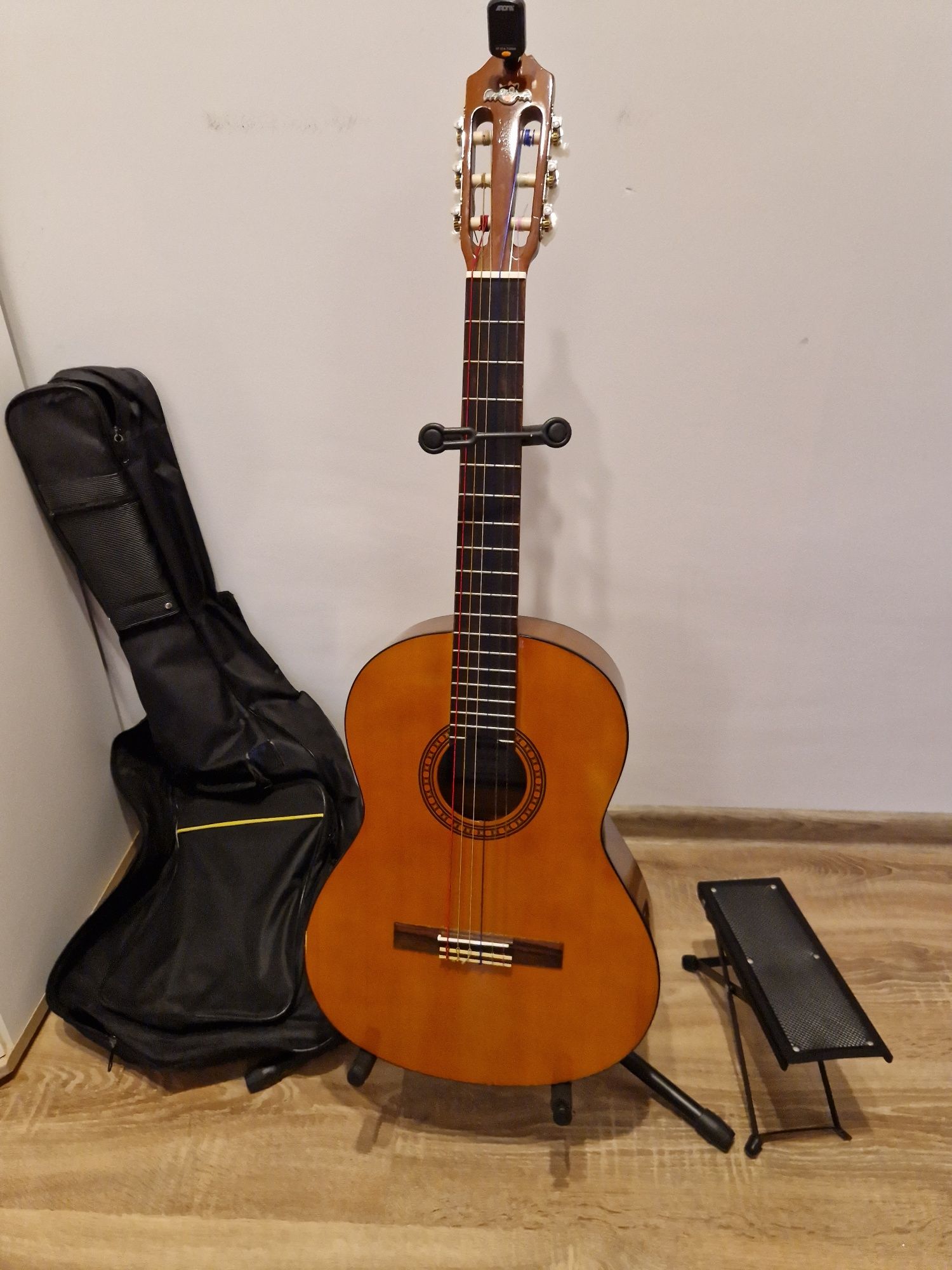 Gitara 3/4 Yamaha CS40