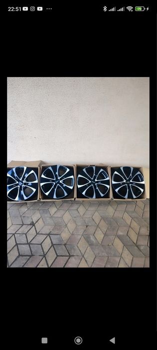 Диски 5.120.19 + гума 255.50.19 також є 18 нові