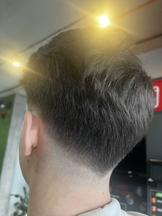 Перукар на дом Колорист, стрижки, засіски