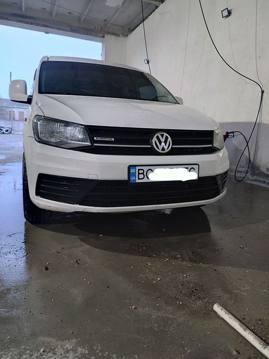 Volkswagen Caddy 2016 5-містний