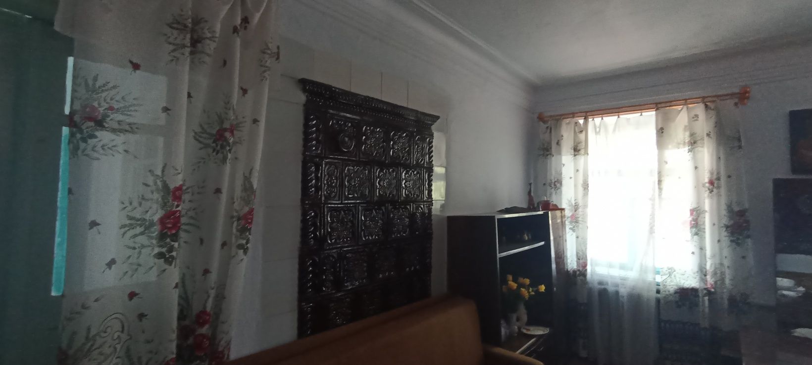 Продам дім,гараж,хлів.
