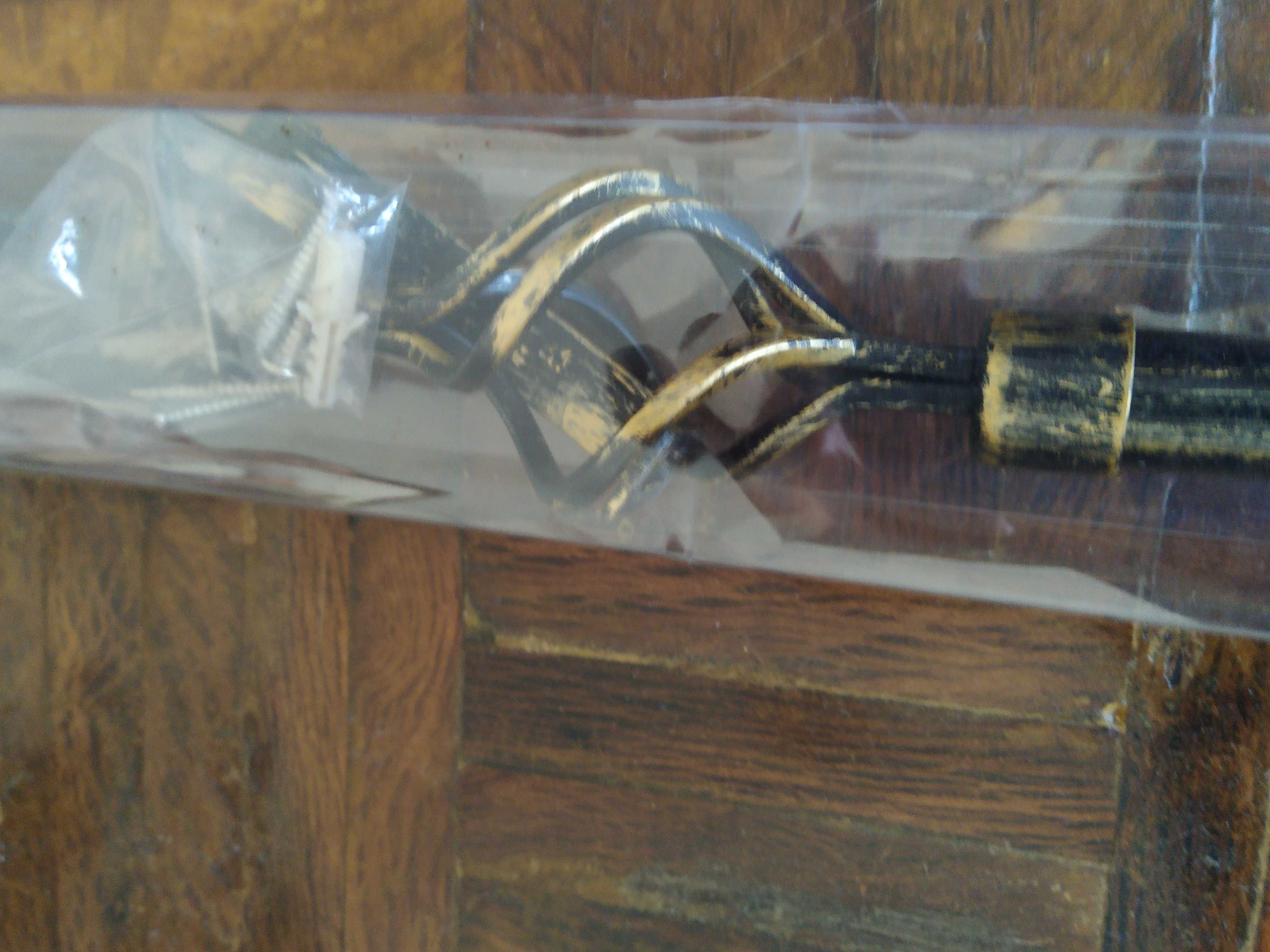 Kit varão metálico extensível preto e dourado