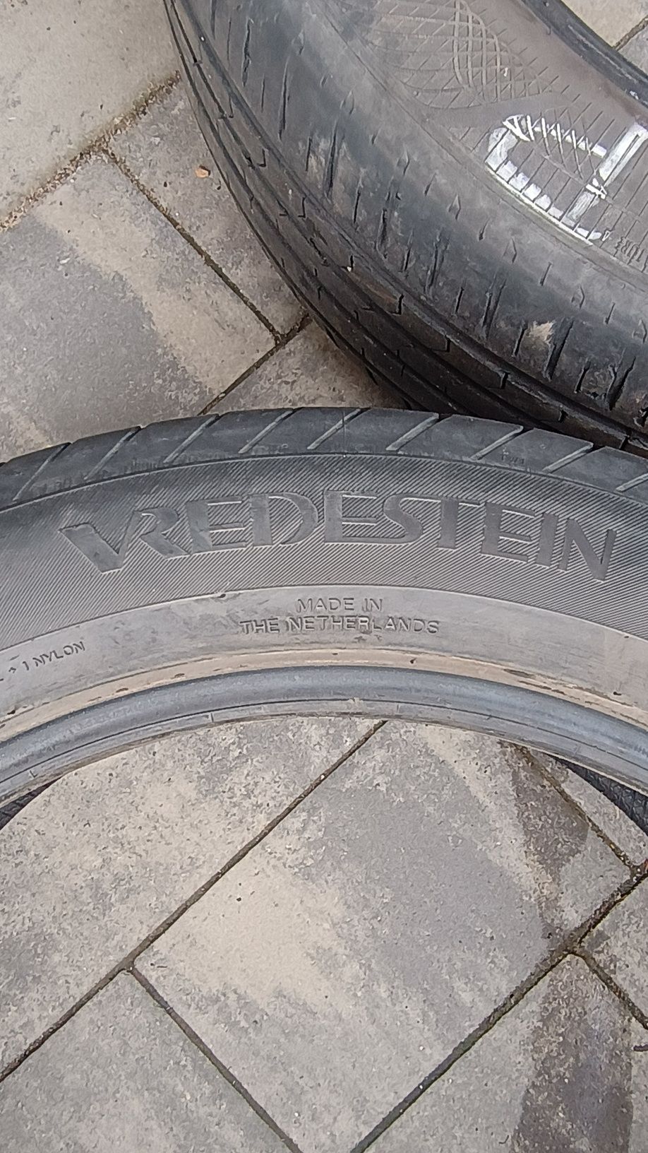 Opony 235 50 r 18