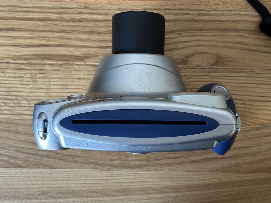 Aparat analogowy natychmiastowy Fujifilm instax Wide 200