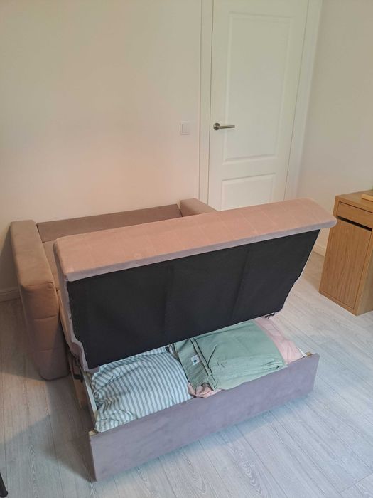Sofa dwuosobowa rozkladana Agata