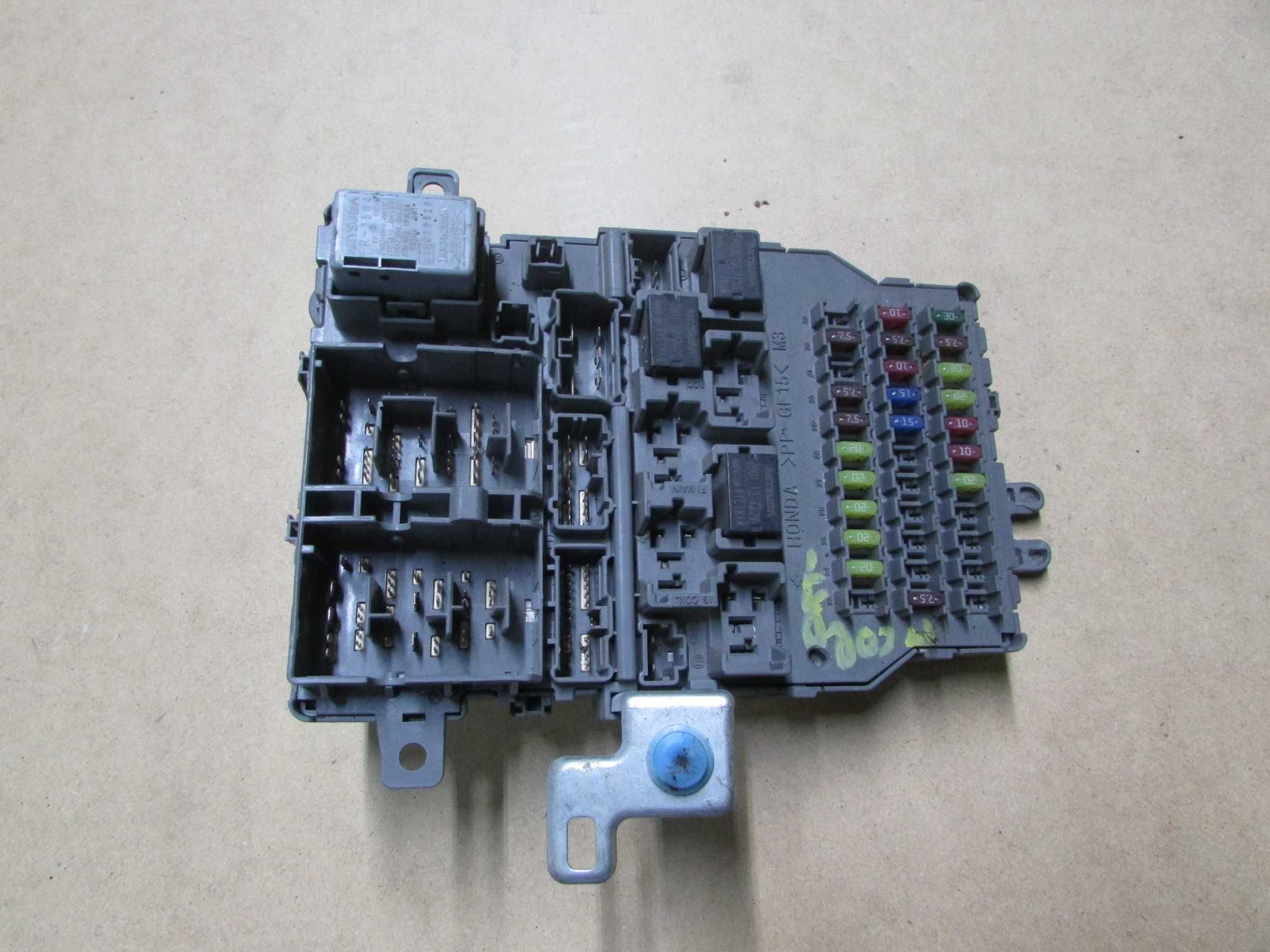 honda accord vii 03-08 modul bezpiecznikow