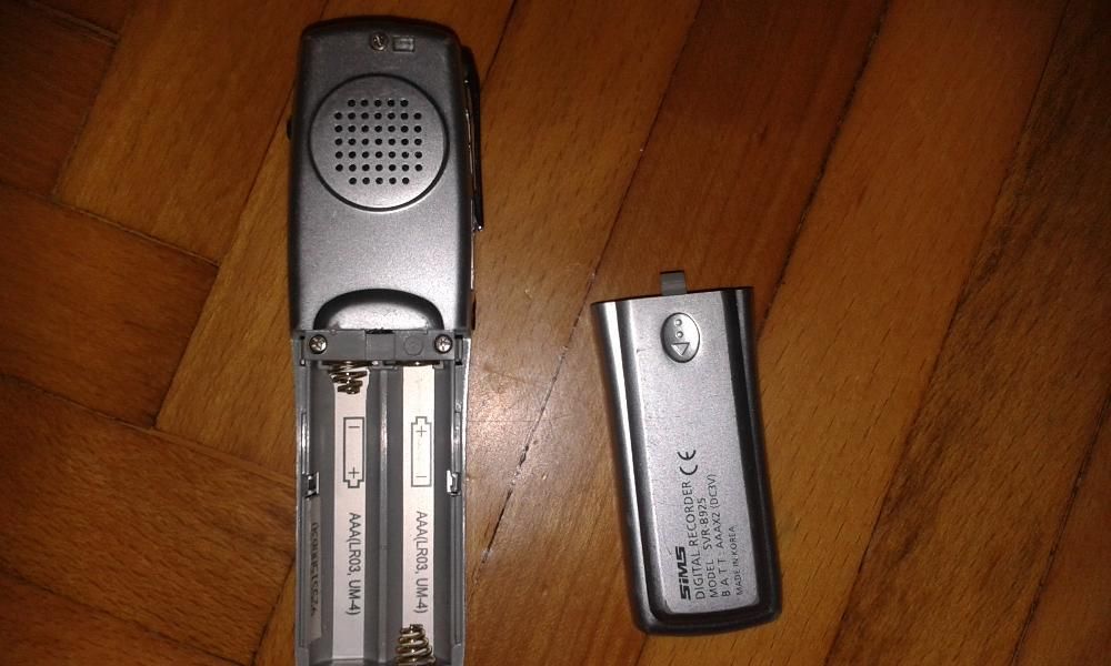 Продам цифровой диктофон, состояние отличное