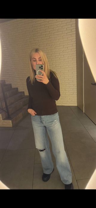 Джинсы женские широкие Stradivarius 38 р