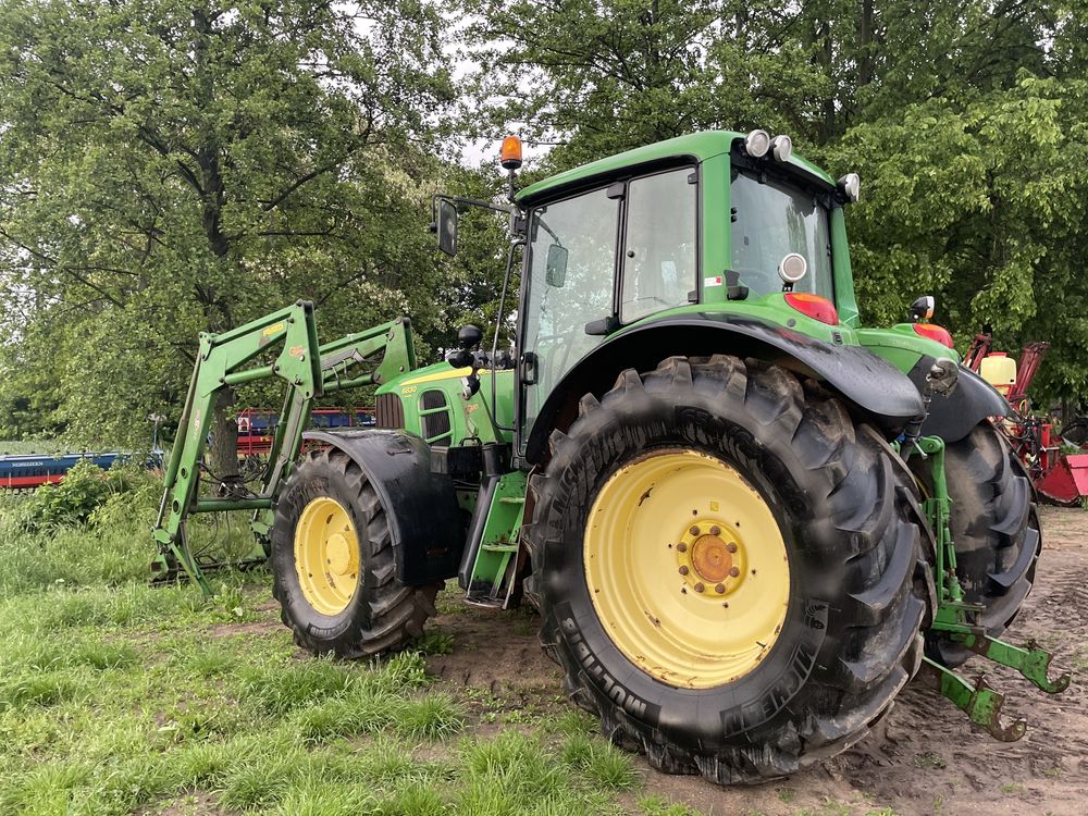 Ładowacz czolowy Tur John Deere 6830