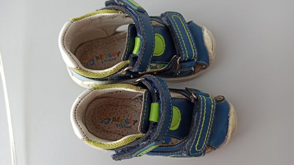 Детские сандали для мальчика
