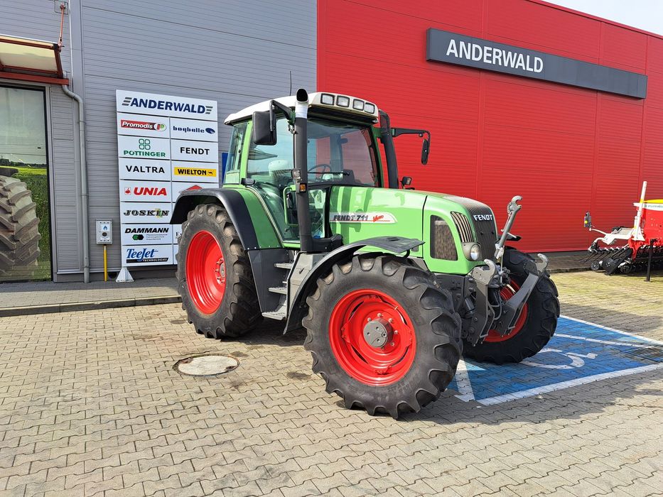 Fendt 711  Fendt 711