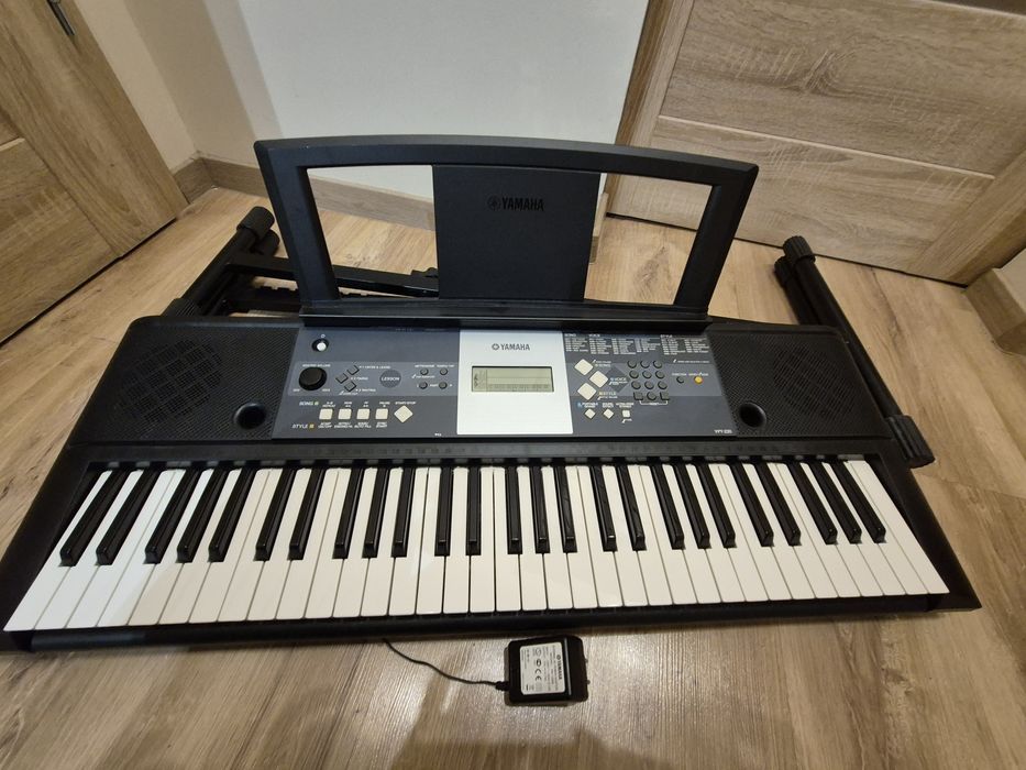 Organy Yamaha YPT-230