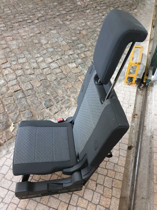 Bancos de trás - Ford tourneo ano 2022