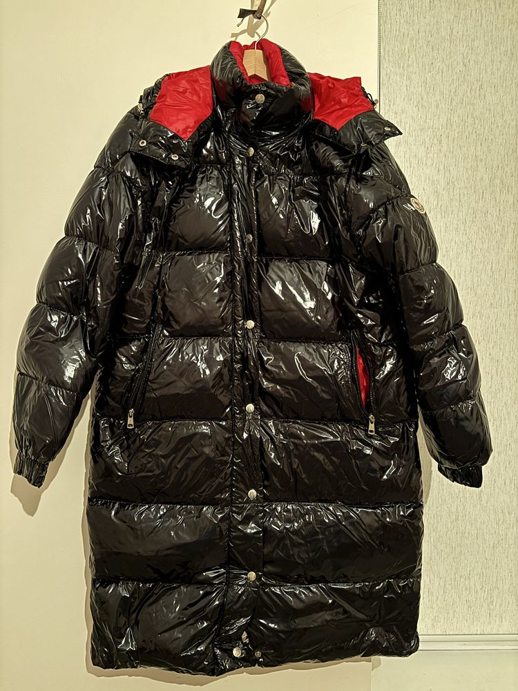 Пальто пуховик Valentino/Moncler/Китай/S-M-L-XL