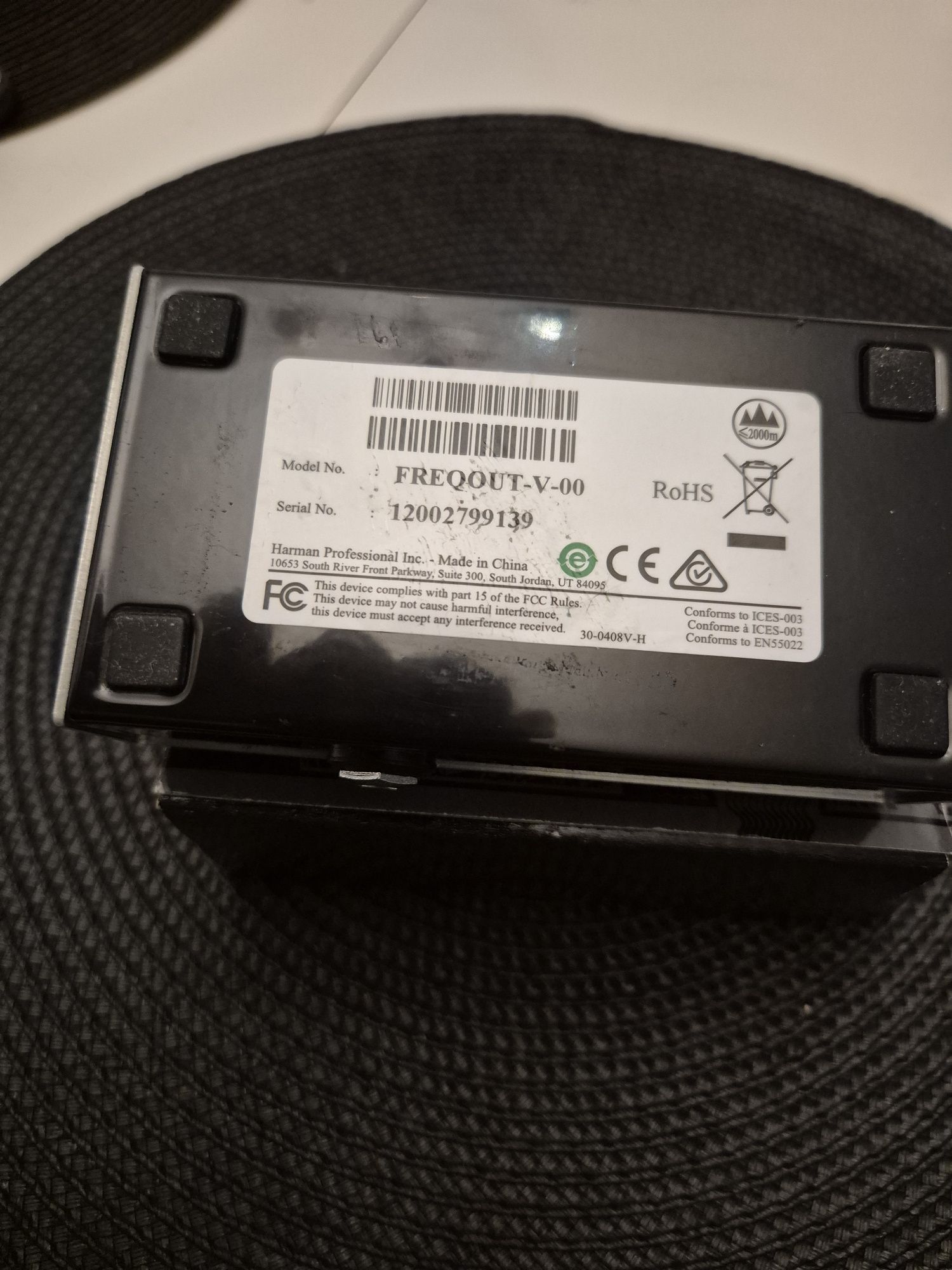 Digitech Freqout natural feedback creator feedbacker efekt git. kostka