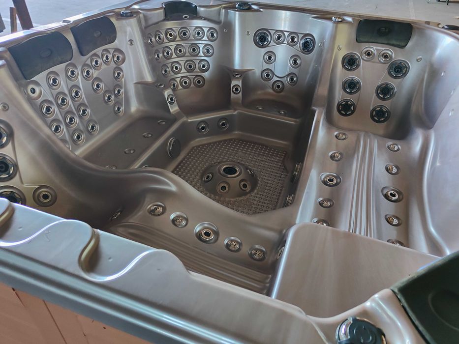 Wanna Spa , Jacuzzi , Wanna Ogrodowa Całoroczna - USA