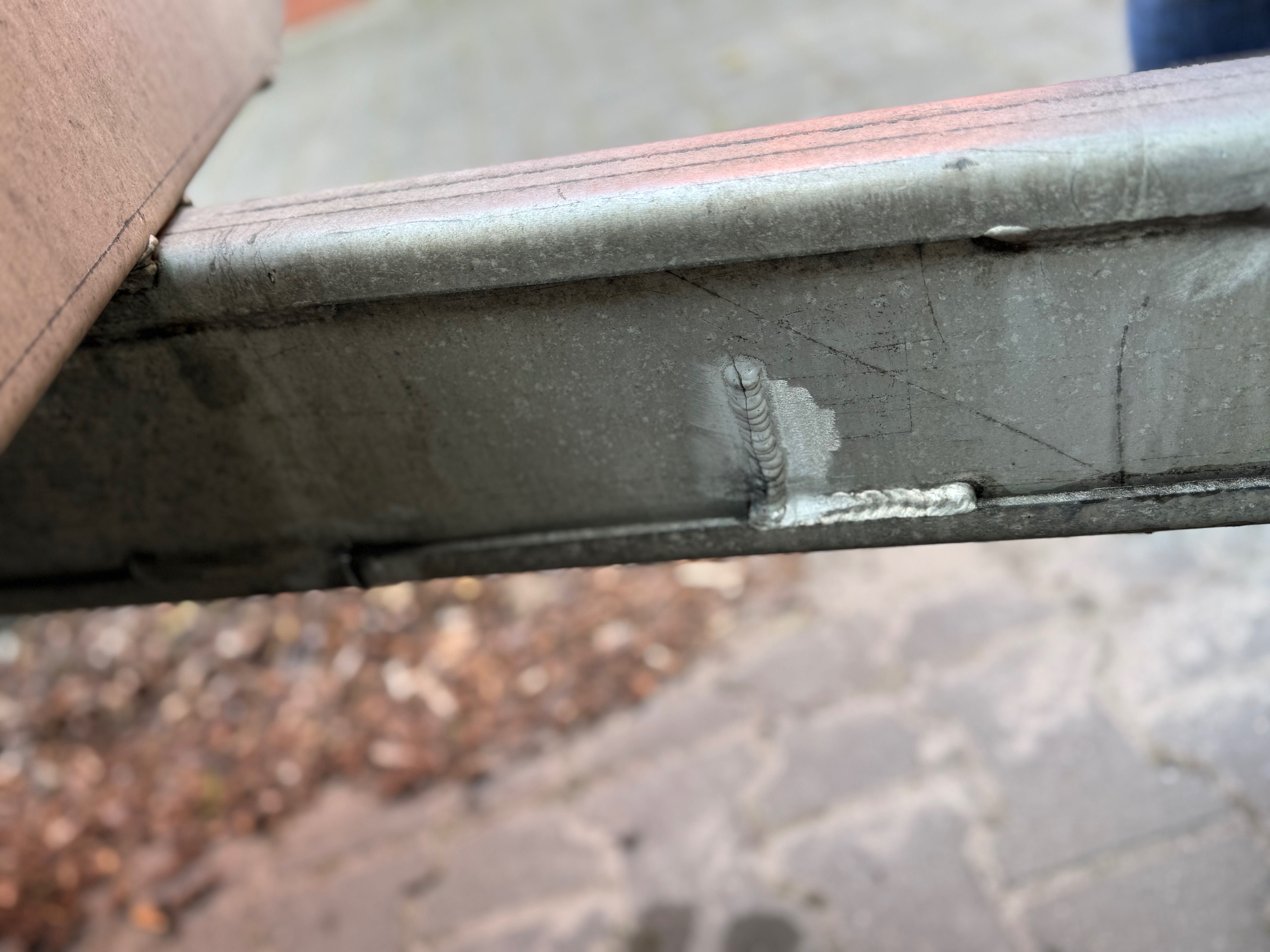 Laweta Syriusz 3500GT aluminiowa Ledy 2830 Ladowność 3500 DMC