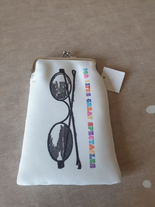 Etui nowe na okulary