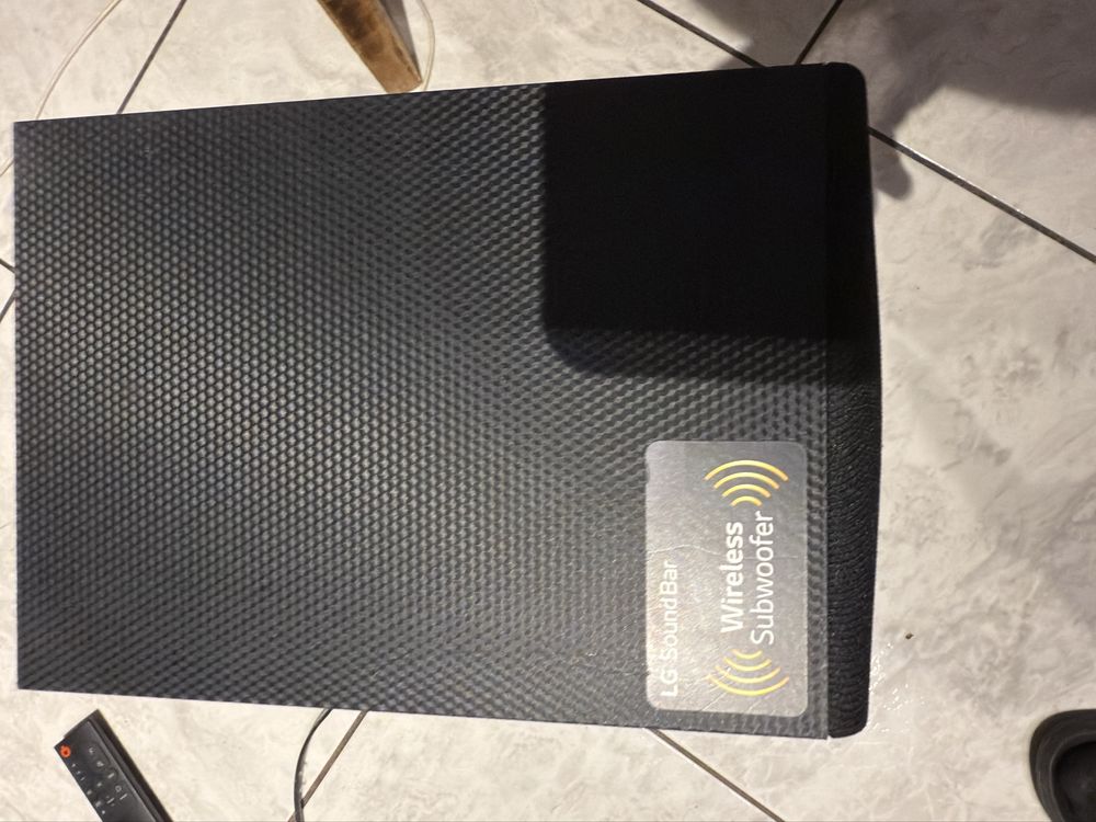 Sprzedam Soundbar lg sn4
