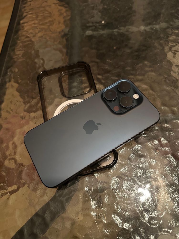 iPhone 15 Pro 256Gb