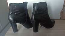 Czarne eleganckie botki Wojas rozmiar 38 obcas 9 cm