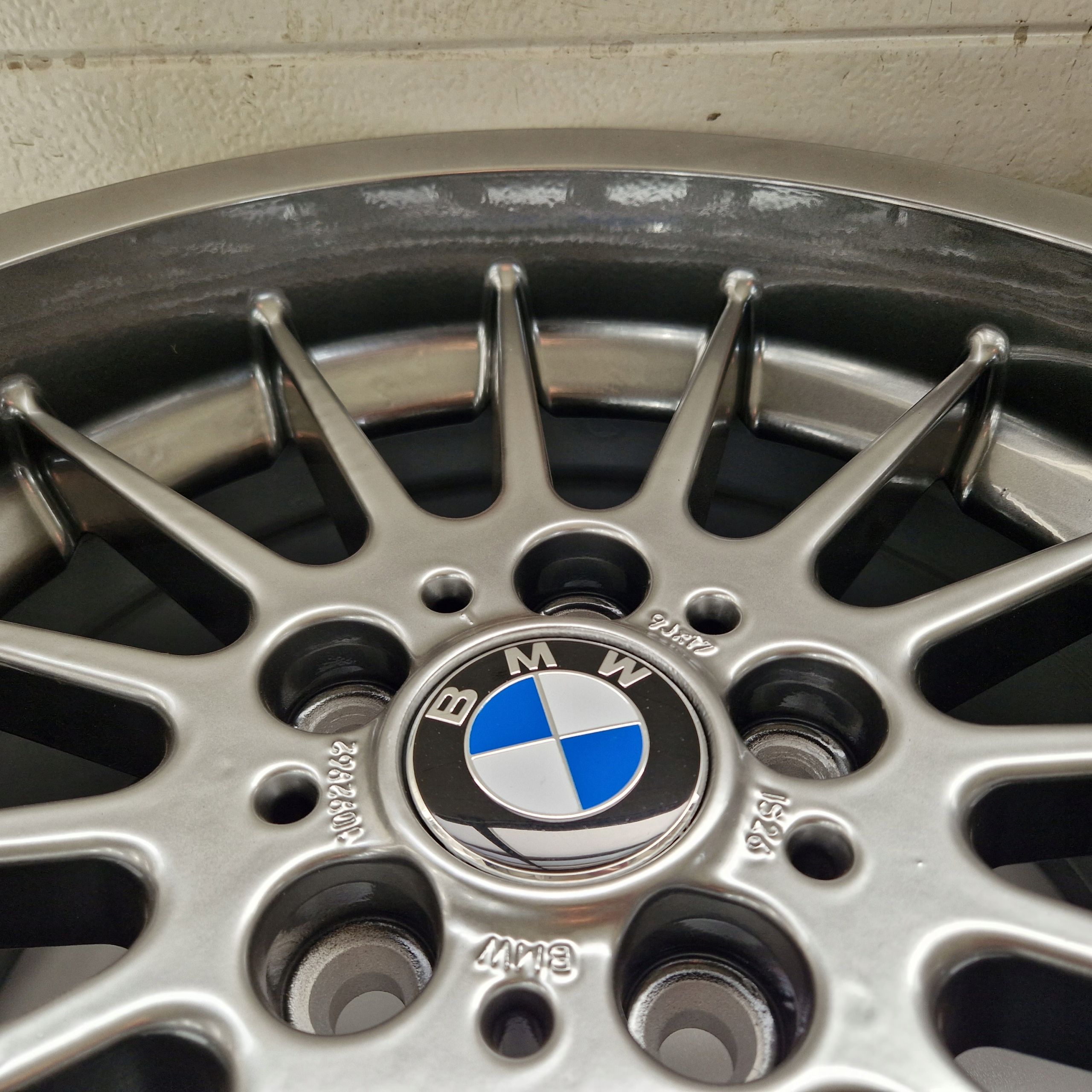 BMW 5 E39 Styling 32 5x120 17'' IS0 IS26 4X