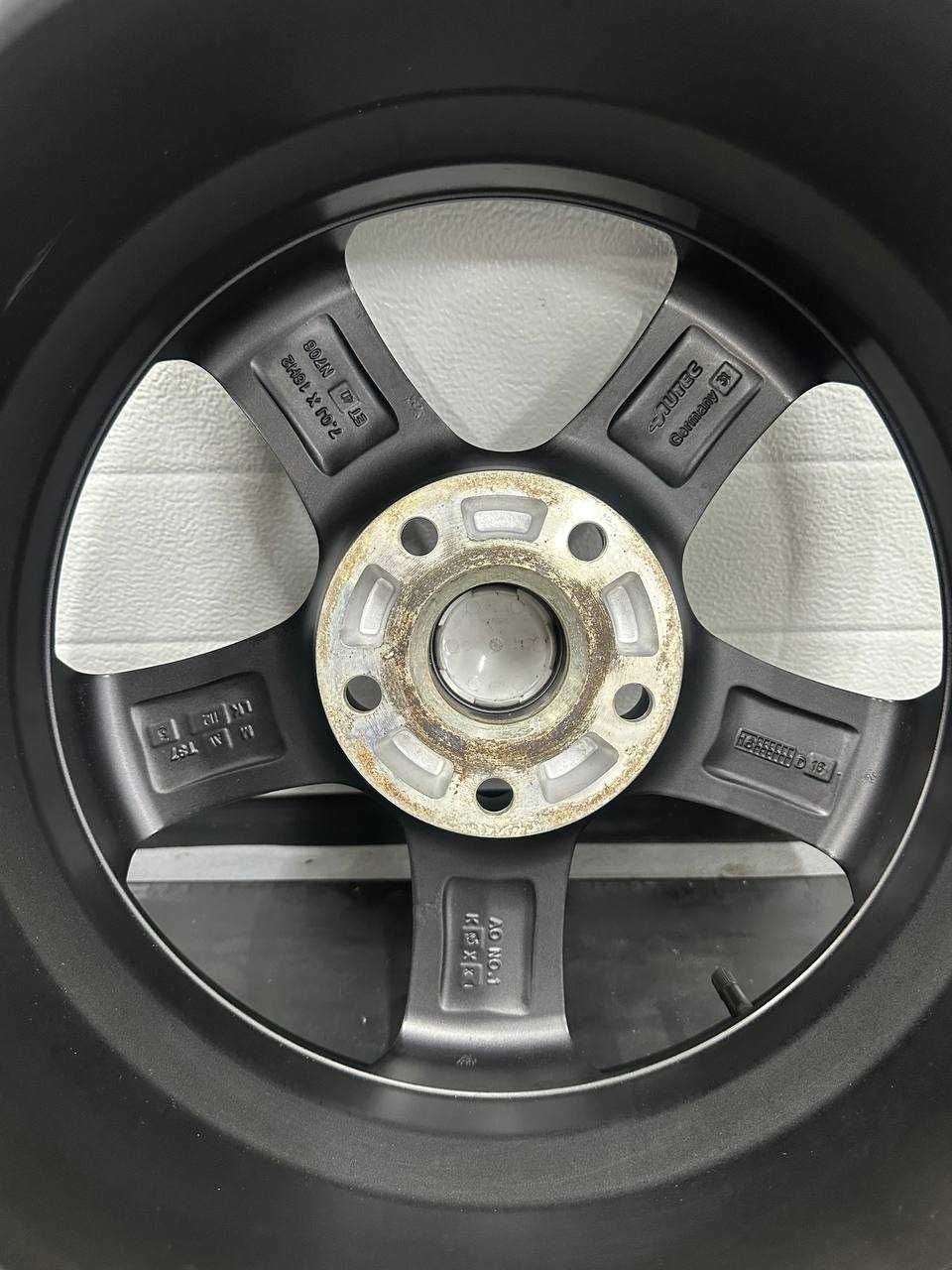 Диски 5x112 R16 Volkswagen Golf Caddy Passat Tauran VW Audi Skoda Seat