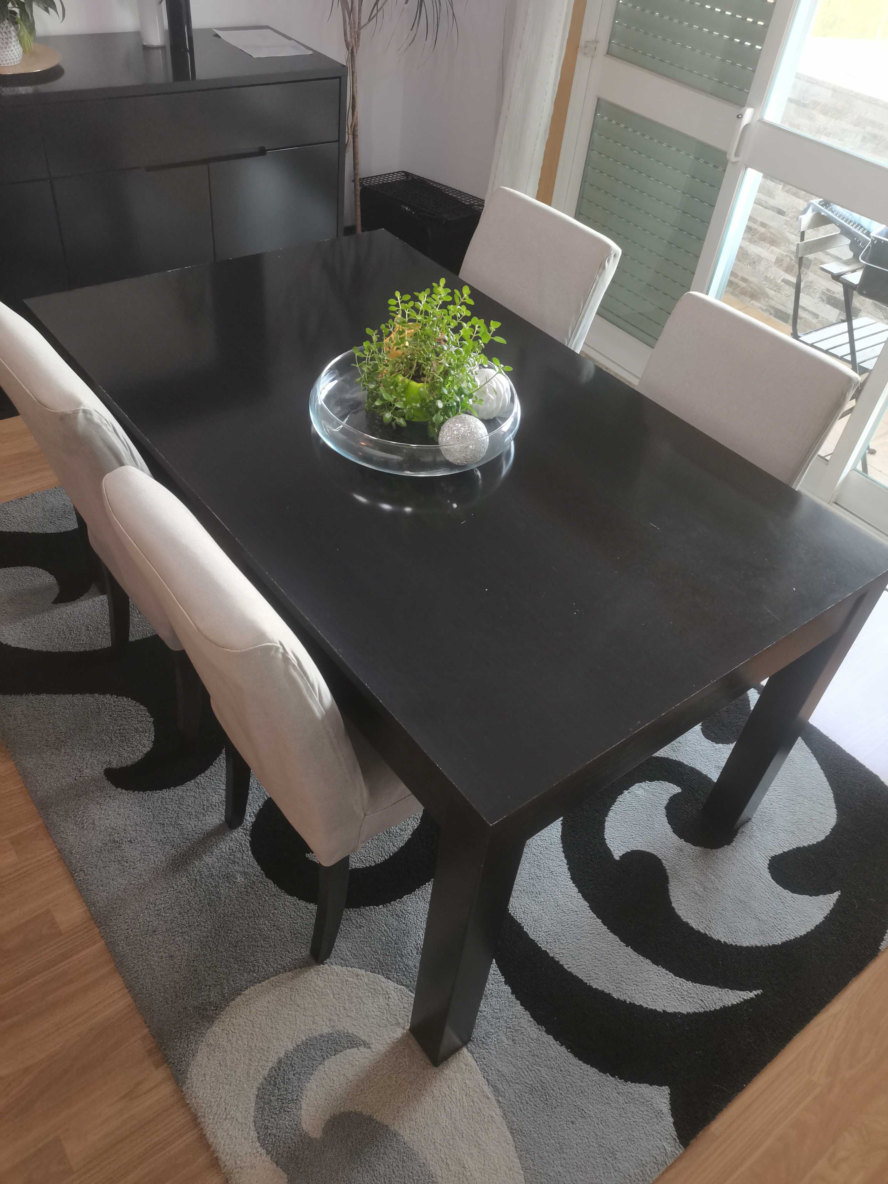 Mesa da sala e móvel tv