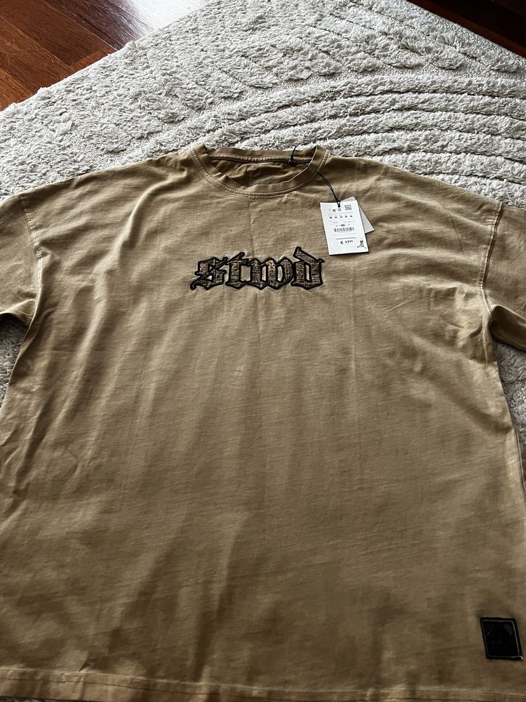 Nowy z metką męski podkoszulek Pull&Bear