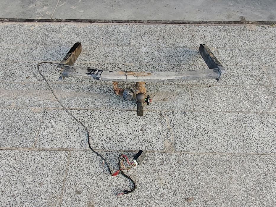 Audi A4 B6 B7 kombi hak holowniczy wpinany wypinany i inne