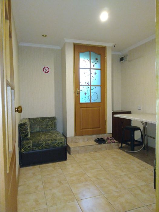 Без комісії. Можлива оренда на 1 міс. Всі зручності. Зупинка кін.мир.